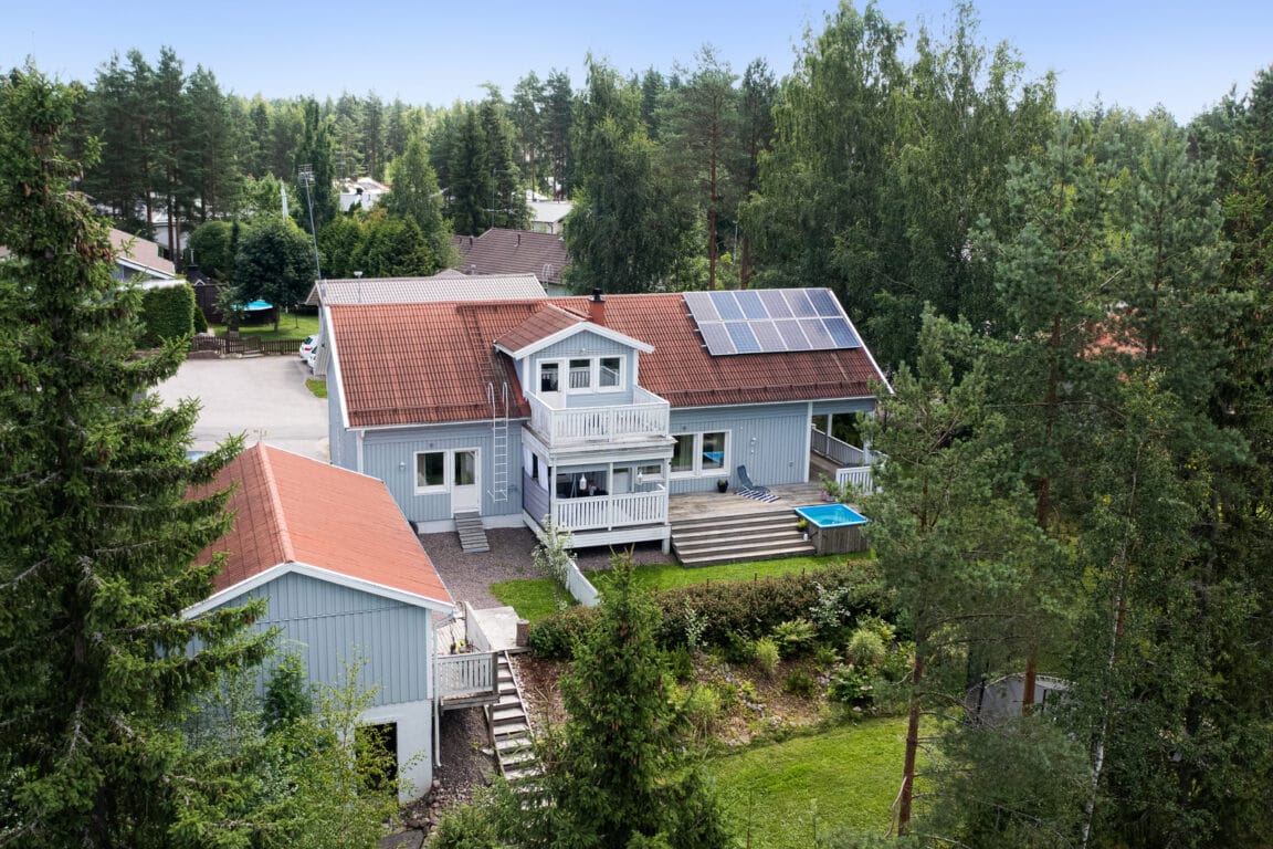 Kanervatie 4, Askola