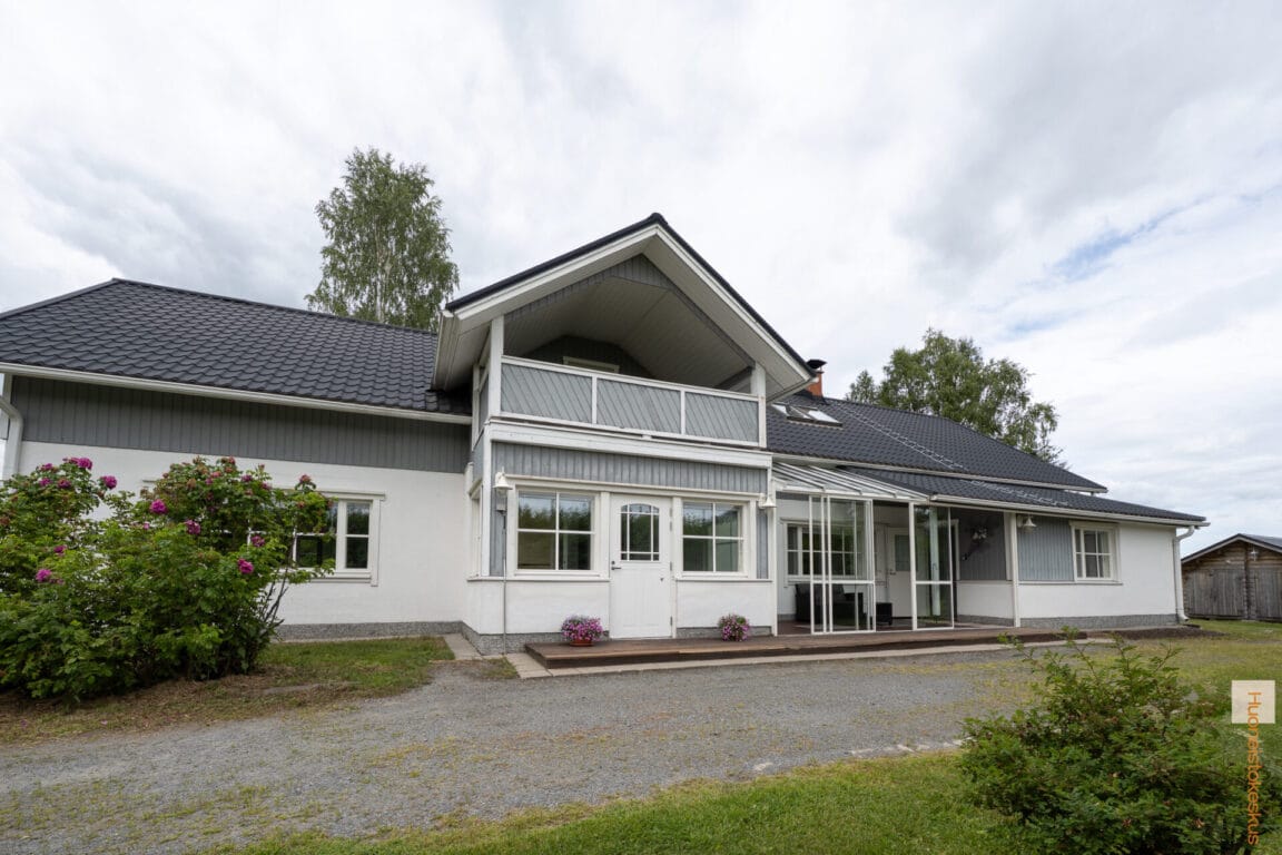 Jokihaantie 18, Nivala (Välikylä)