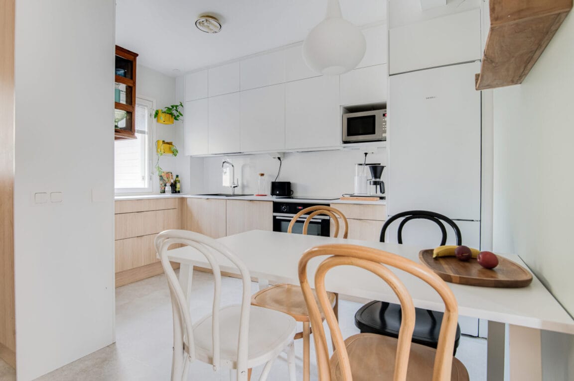 Harjukatu 34, Hyvinkää (Sveitsi)