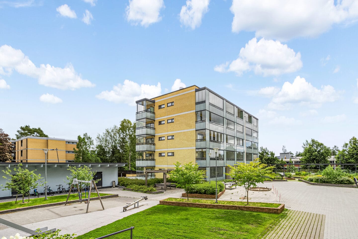 Puolikuu 2, Espoo (Olari), Kuva 1