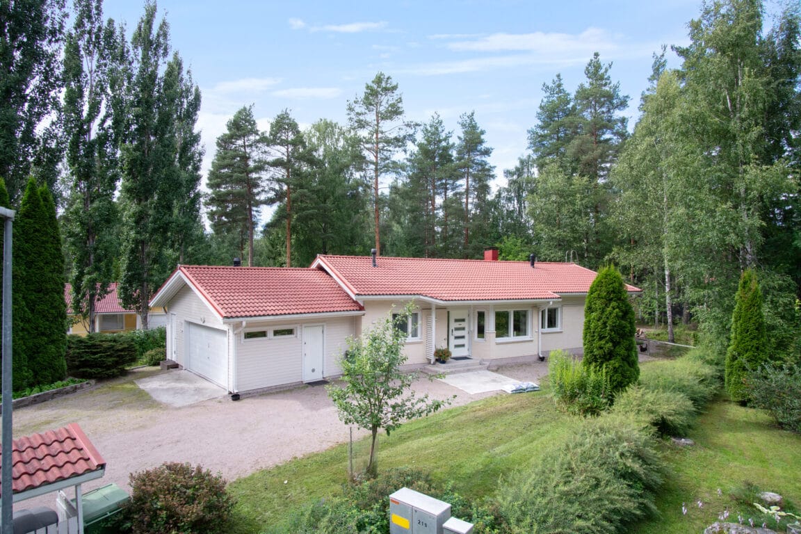 Käpykaarre 8, Janakkala (Kauriinmaa)