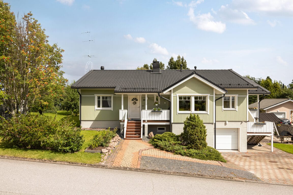 Albertinkaari 10, Porvoo (Haikkoo)