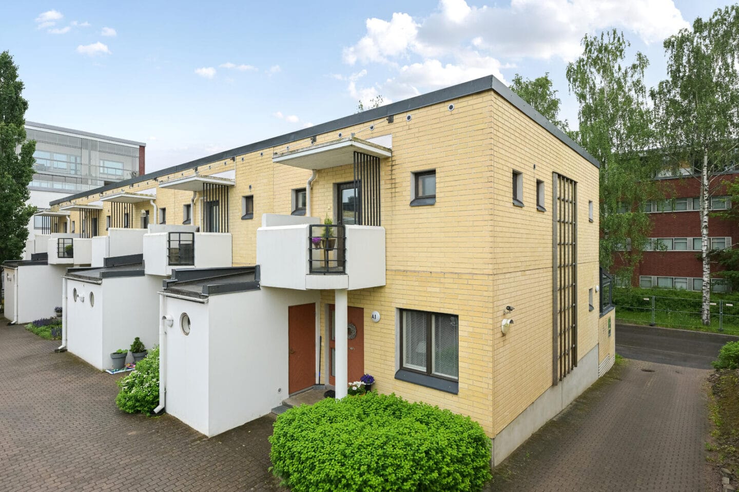 Koronakatu 3, Espoo (Olari), Kuva 1