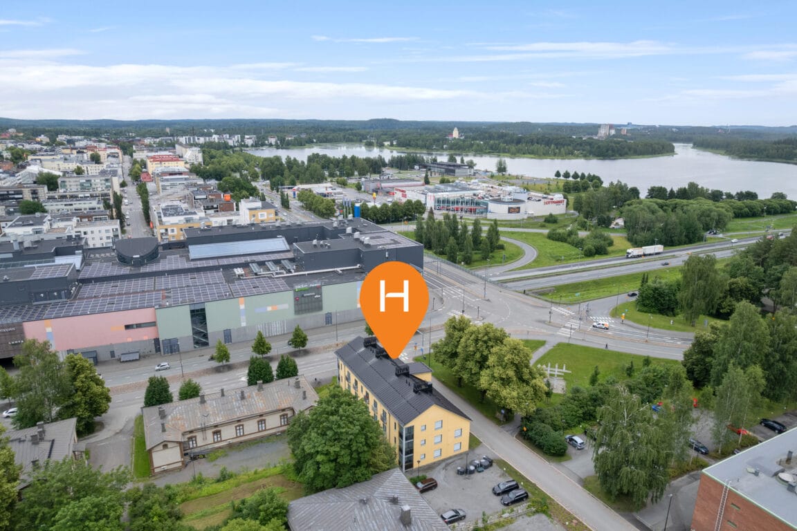 Suomen Kasarmi 16, Hämeenlinna (Keskusta)