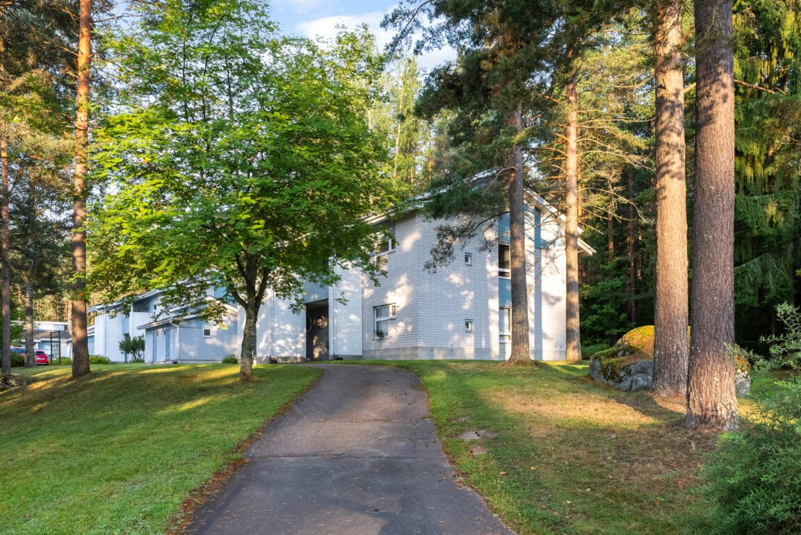 Kruununrajatie 10, Hyvinkää