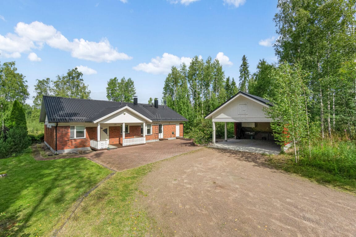 Paaskoskentie 91, Kouvola