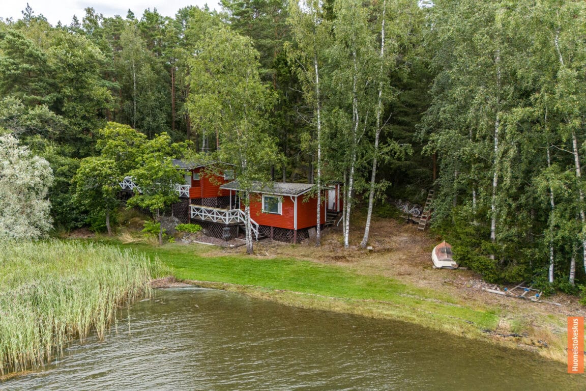 Rinne 23 C, Kustavi (Kivimaa)