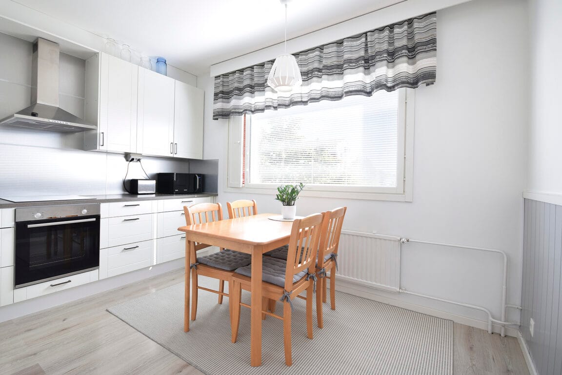 Isännänkatu 9, Kaarina (Hovirinta)