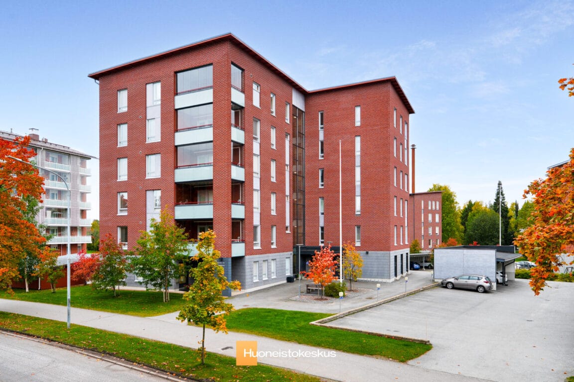 Suvikatu 10, Joensuu (Niinivaara)