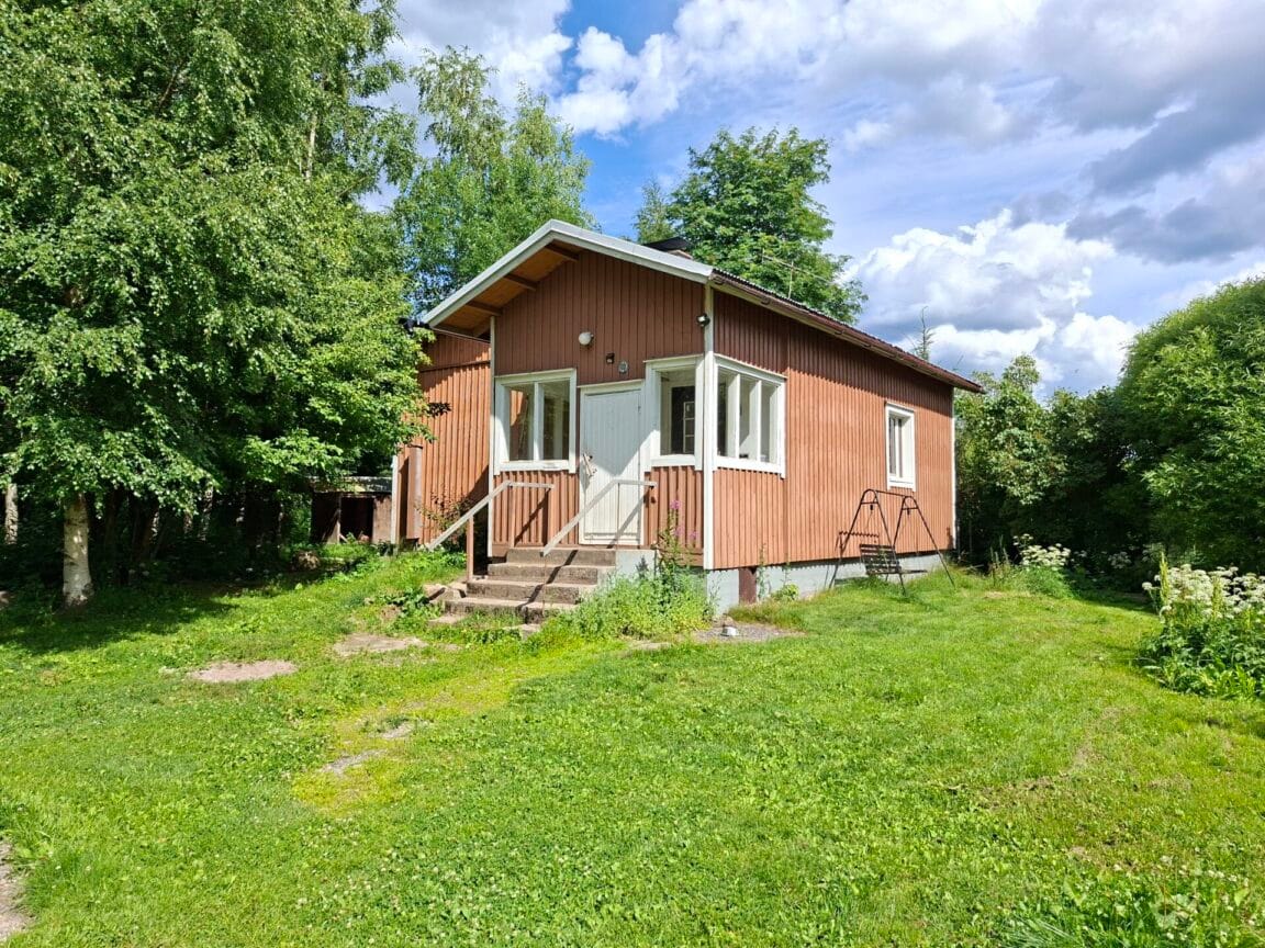 Porintie 1284, KARKKILA