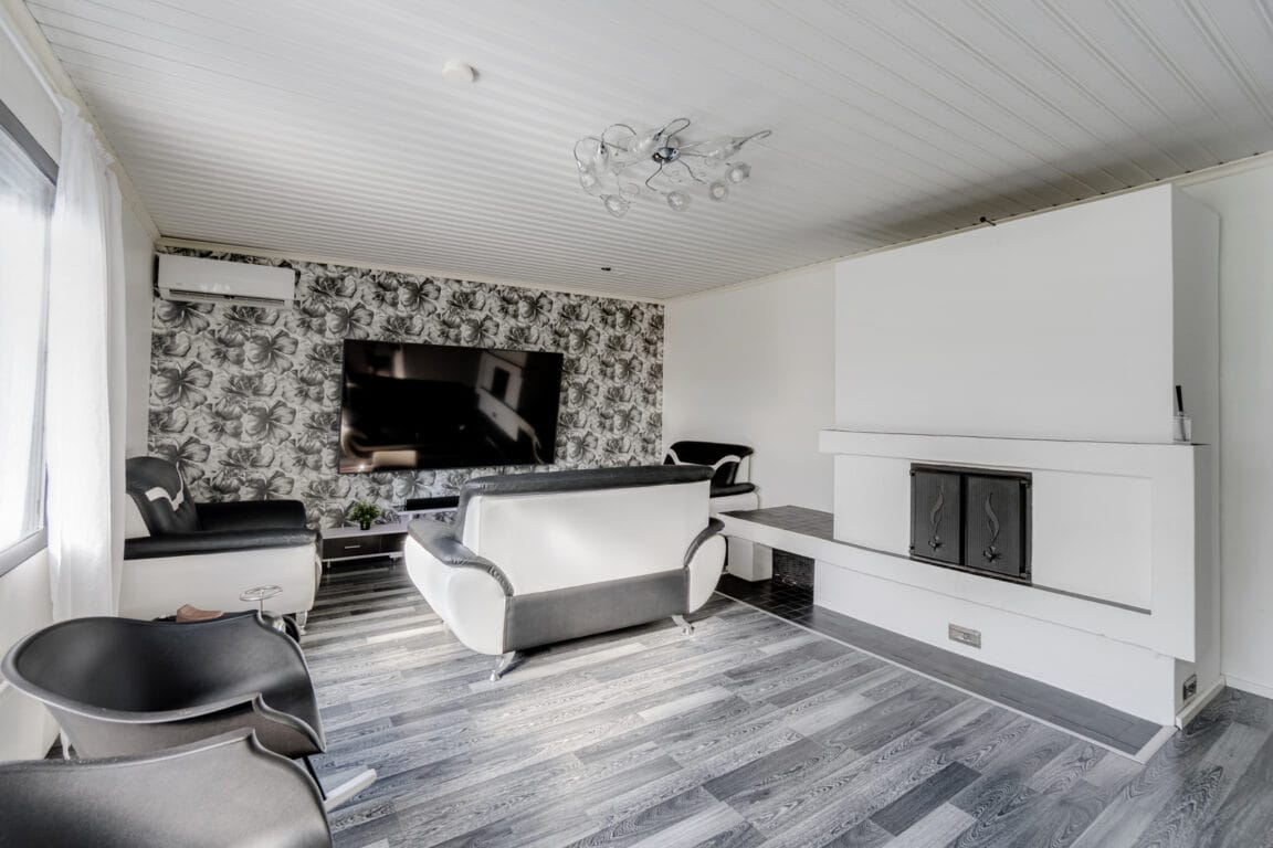 Tapanintie 12-14, Koria (Koria)
