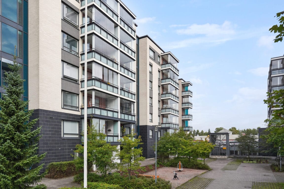 Viertolankuja 8, Vantaa (Viertola)