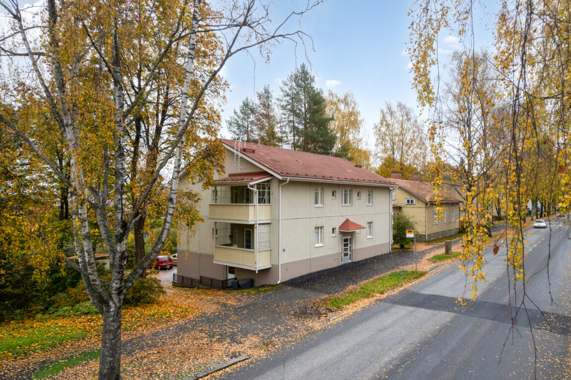 Lahdensivuntie 28, Hämeenlinna (Myllymäki)