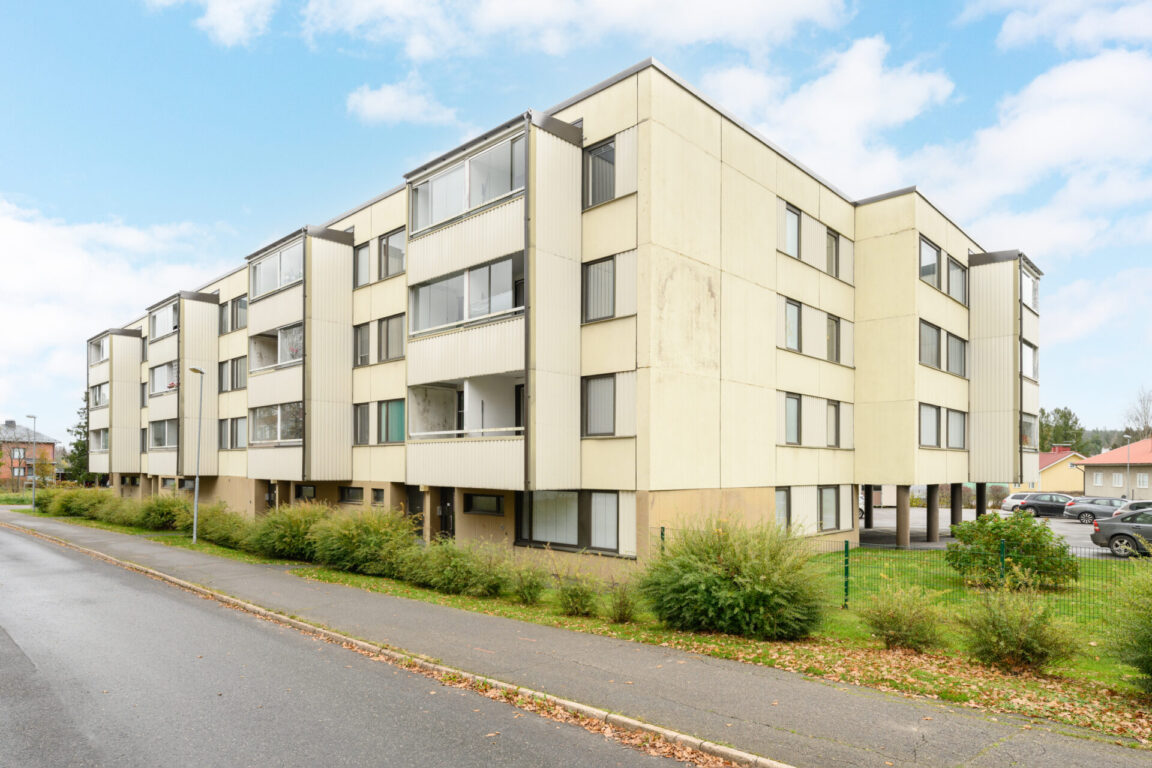 Kahilaisentie 1, Karkkila (Sudetti)