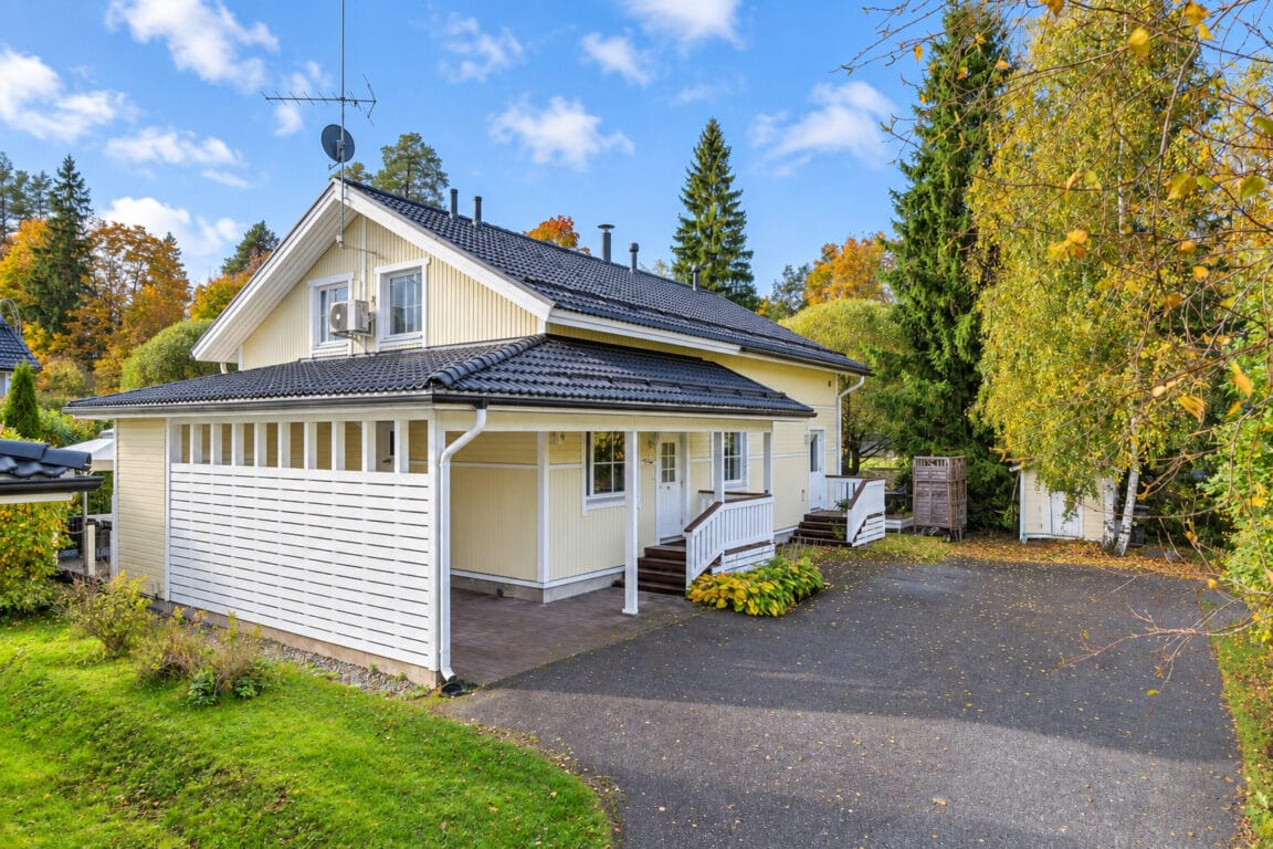 Juuritie 28 B, Vantaa (Lapinkylä)