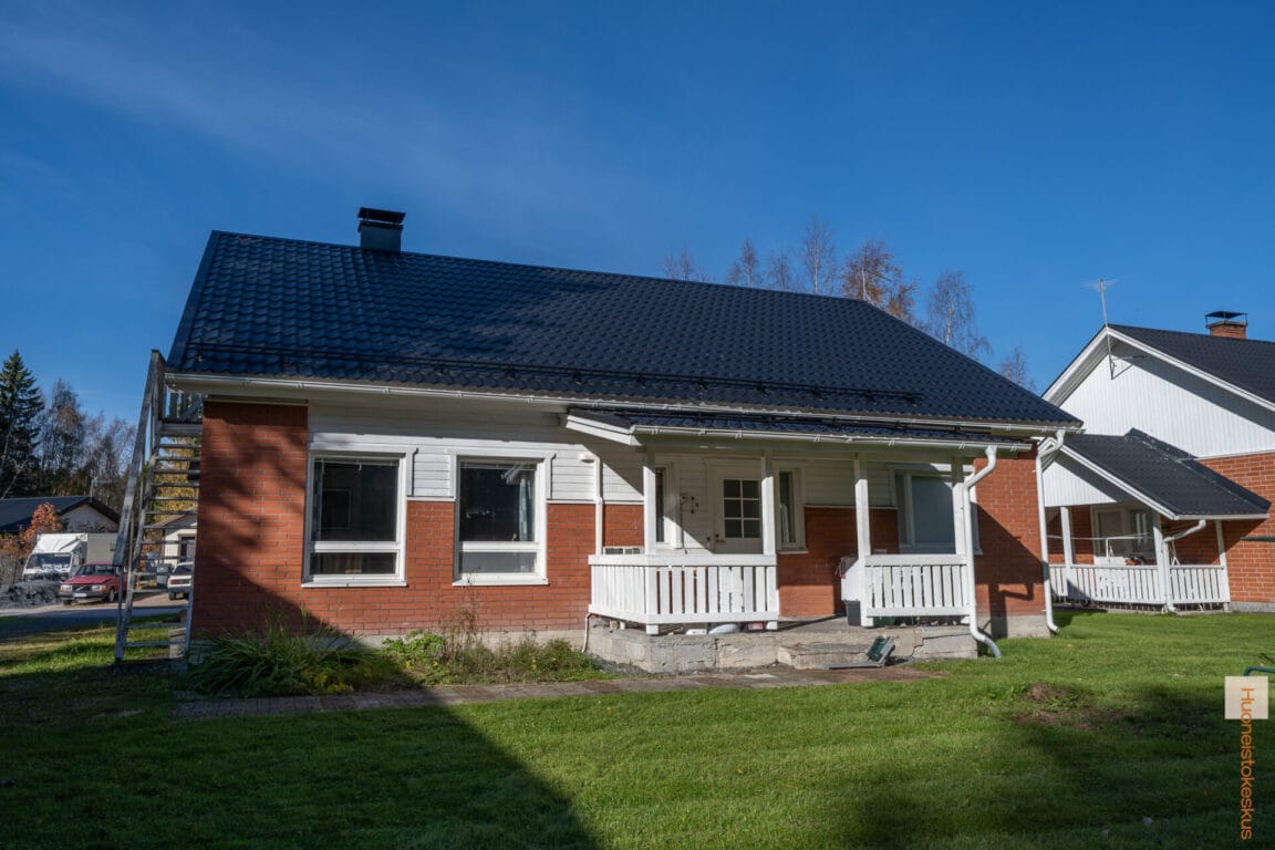 Kytölänpuhto 9, Nivala (Kalliosaari)