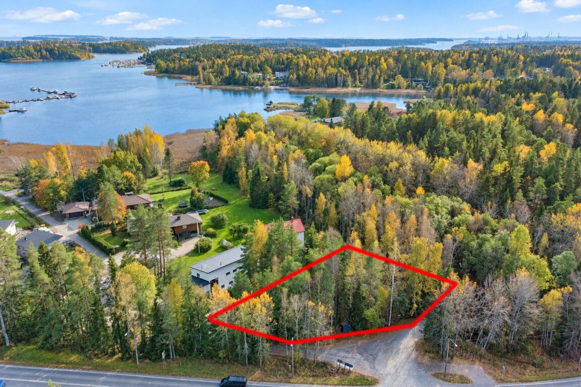 Örnvikintie 24, Västerskog (Östersundom)
