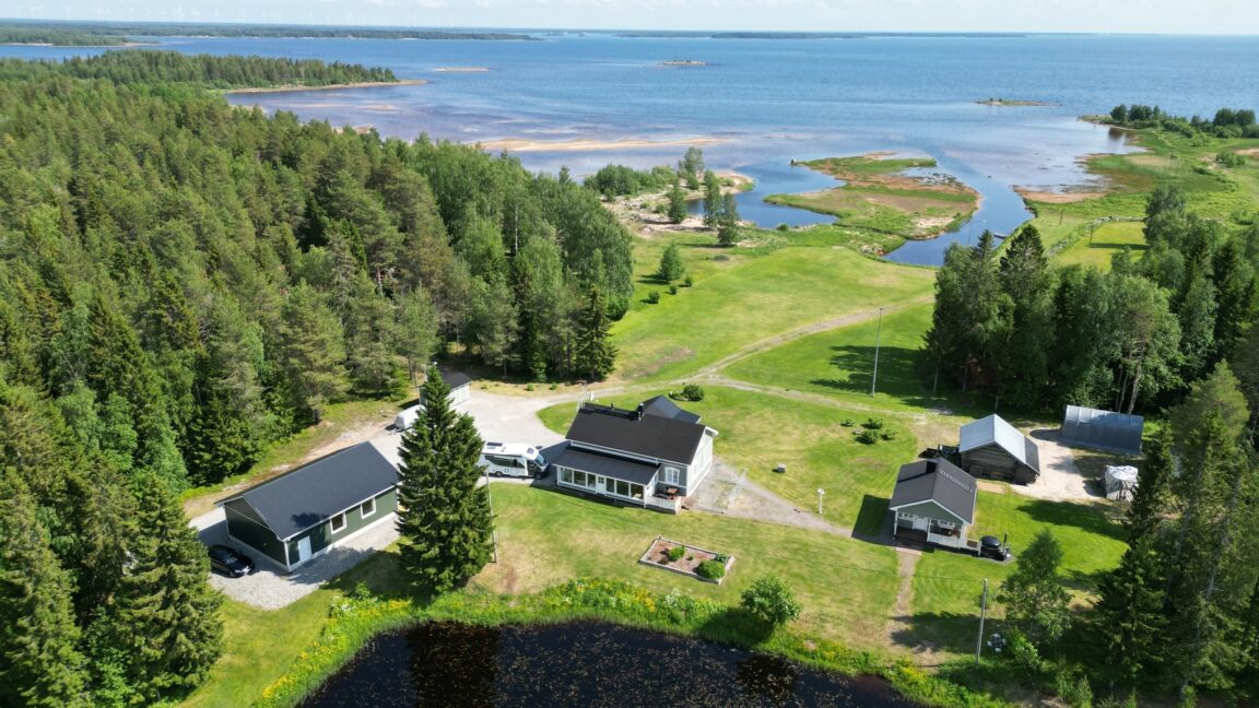 Kitiniementie 9, MAKSNIEMI (MAKSNIEMI)