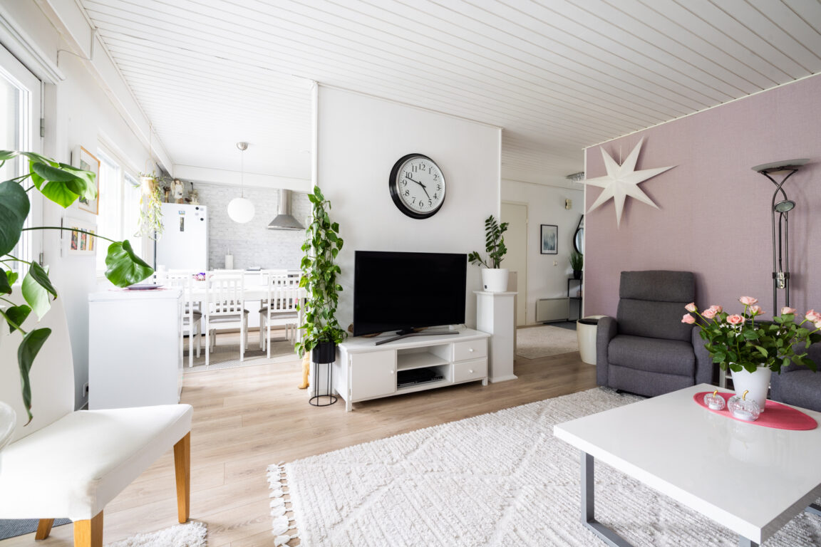 Liuhtarintie 25, Lapua (Liuhtari)