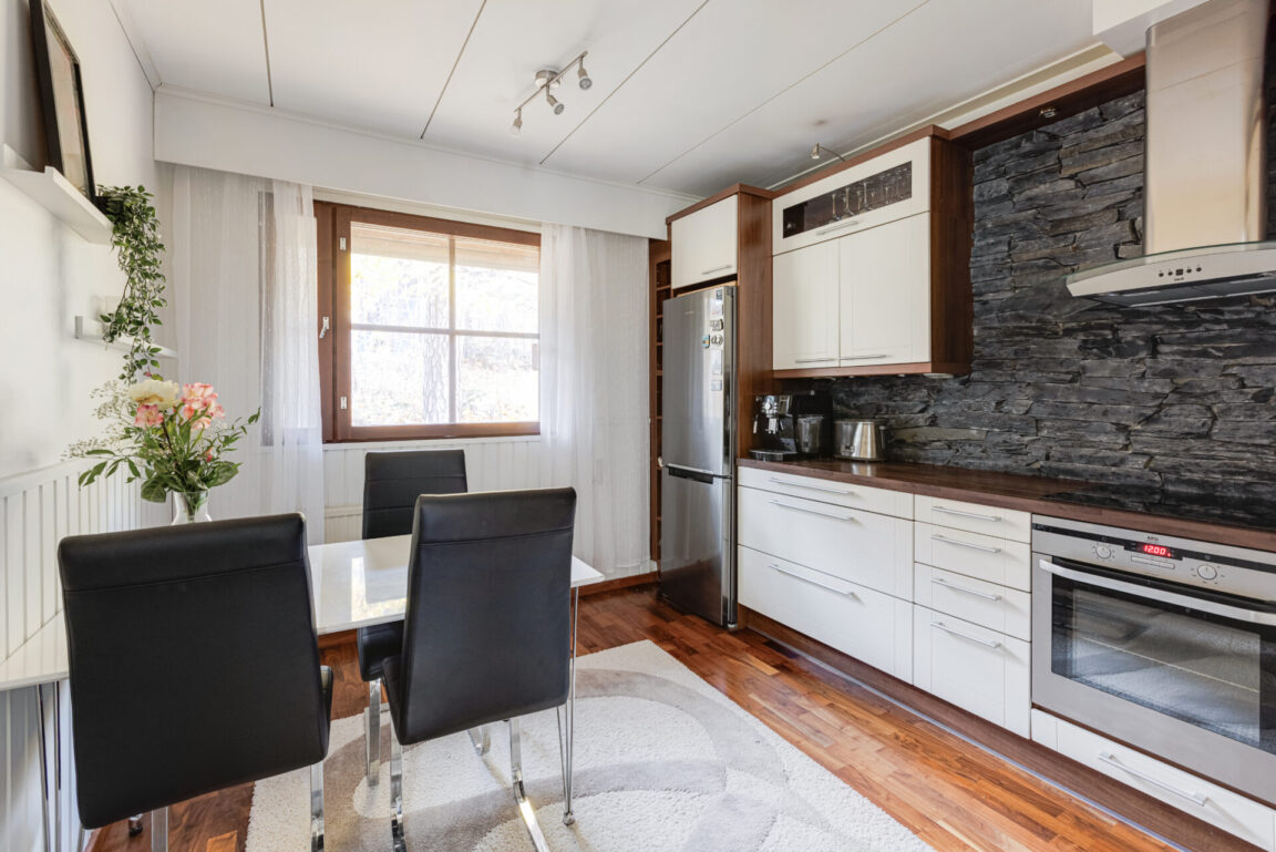 Tähtikatu 19, Kuusankoski (Puistomaa)