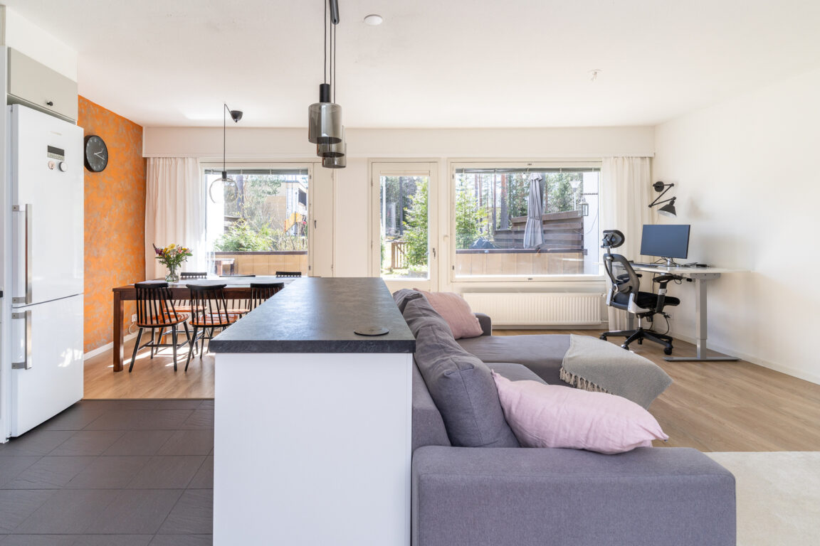 Männistöntie 4, Veikkola (Veikkola)