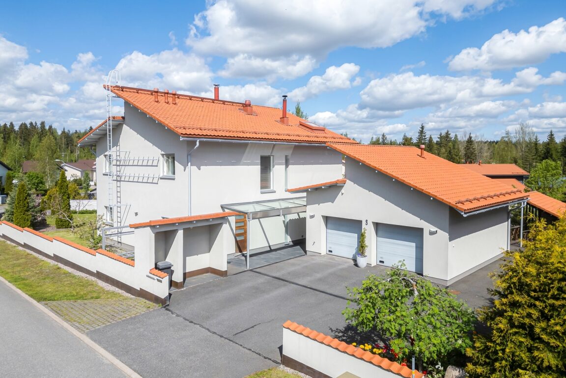 Agronomintie 8, Hyvinkää (Kenraalinkulma)