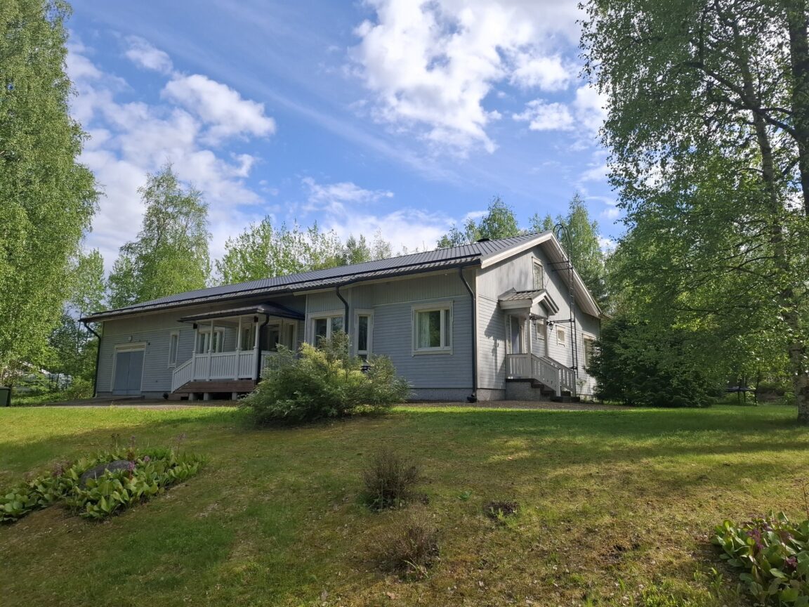 Maaherrantie 18, Tuulos (Tuulos)