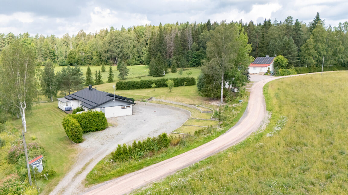 Puolakantie 60, Vihti (Olkkala)