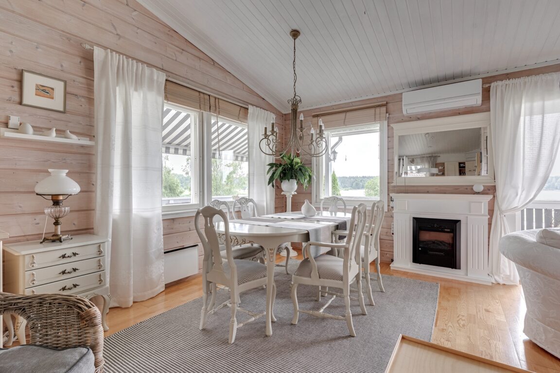 Saunaniementie 12, Siuntio (Pickala)