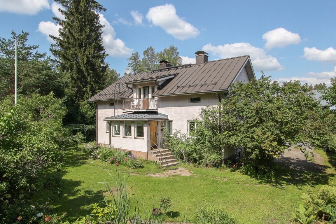 Pikosuonkatu 9, Hyvinkää (Kruununpuisto)