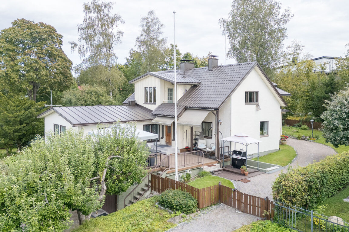 Maamiehentie 14 B, Vantaa (Hämeenkylä)