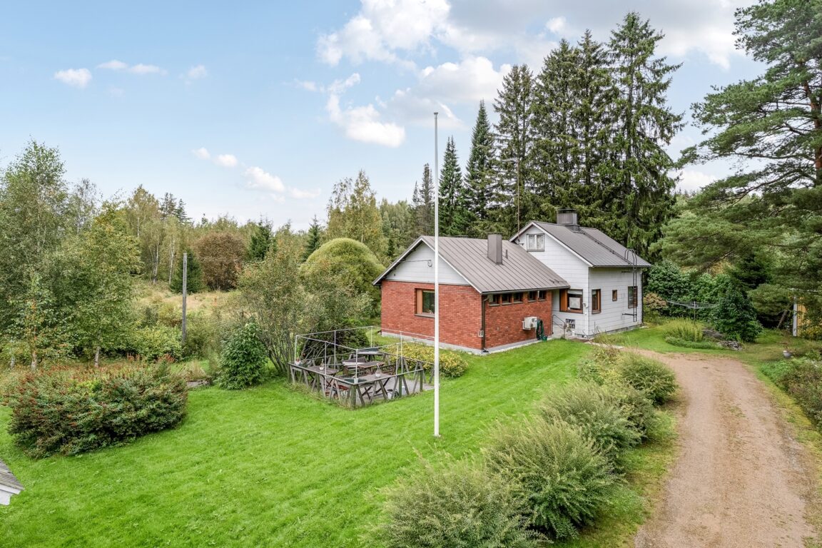 Tuulosentie 8, Tuulos (Tuulos)