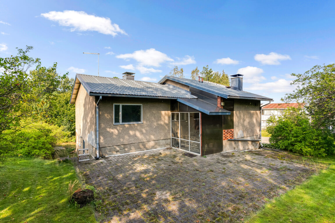 Sienitie 30, Helsinki (Heikinlaakso)