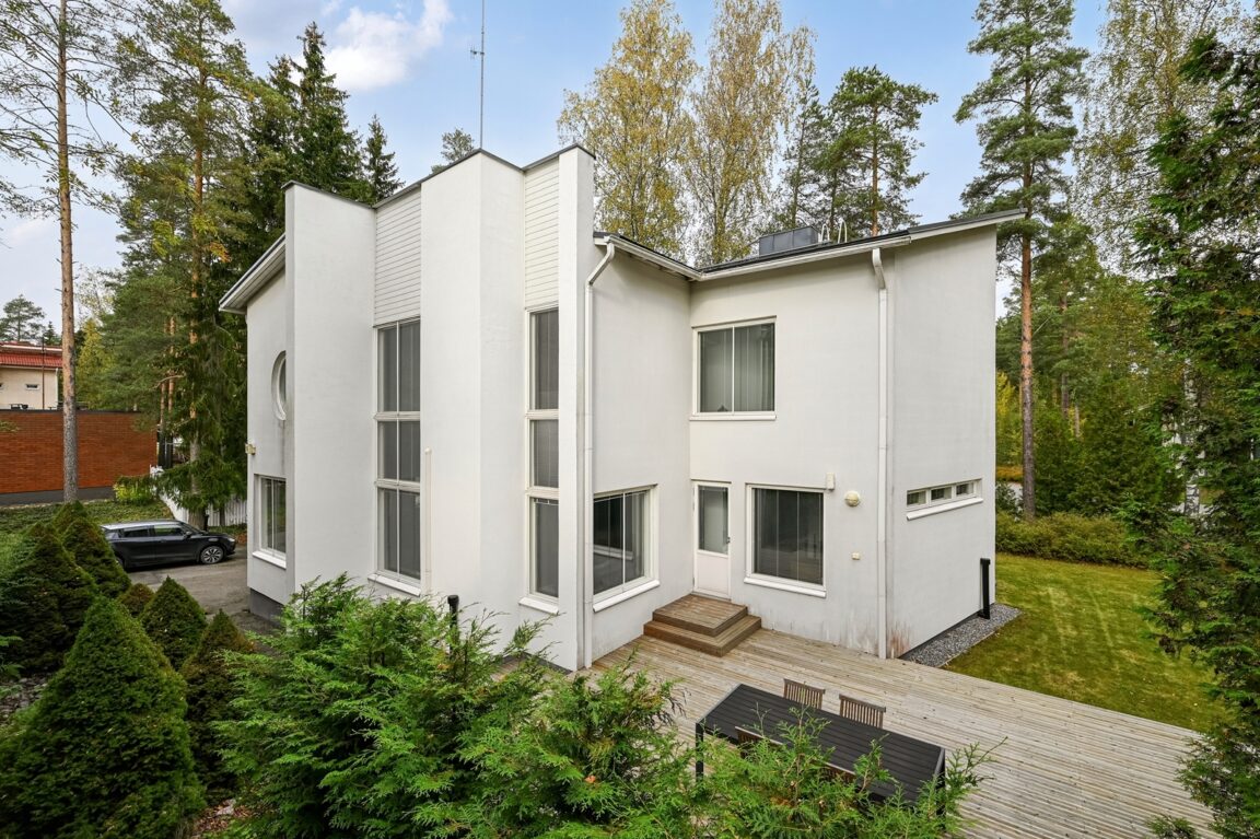 Saarnitie 7, Vantaa (Asola)