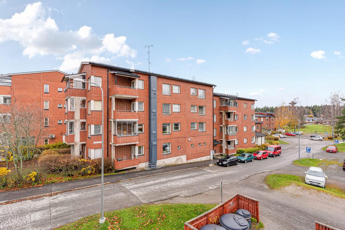 Keskustakuja 1, Söderkulla (Söderkulla)